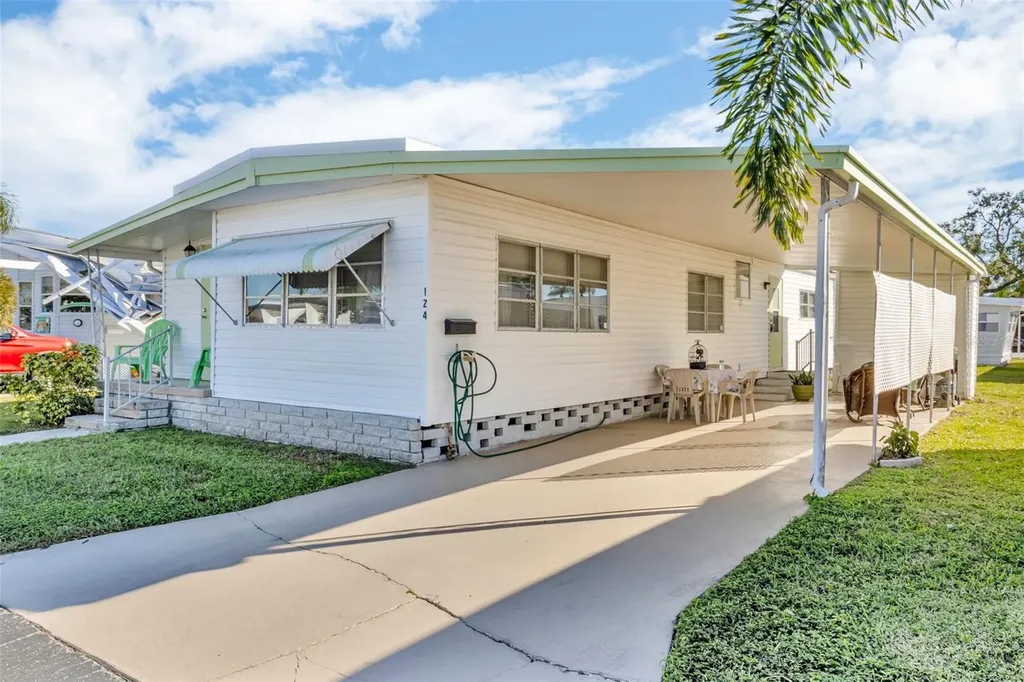 11200 Walsingham Road Largo FL 33778