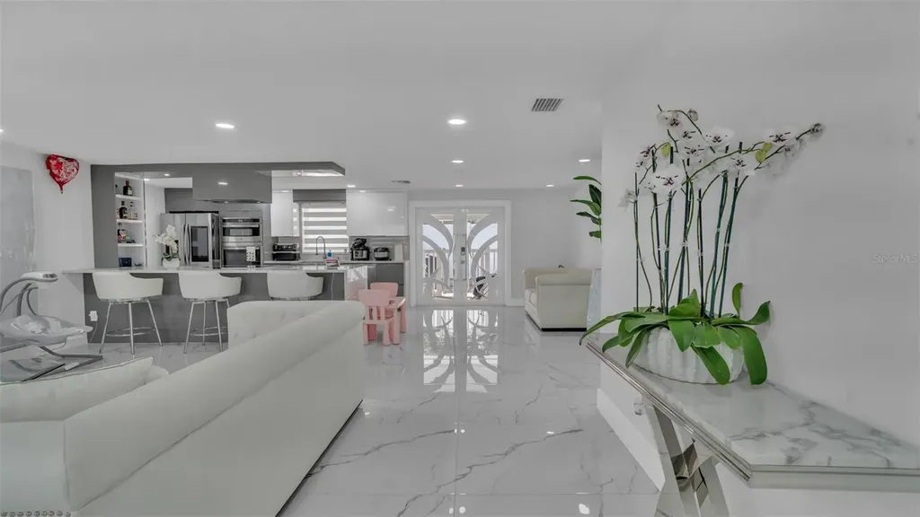 15810 Sea Oats Place Tampa FL 33624