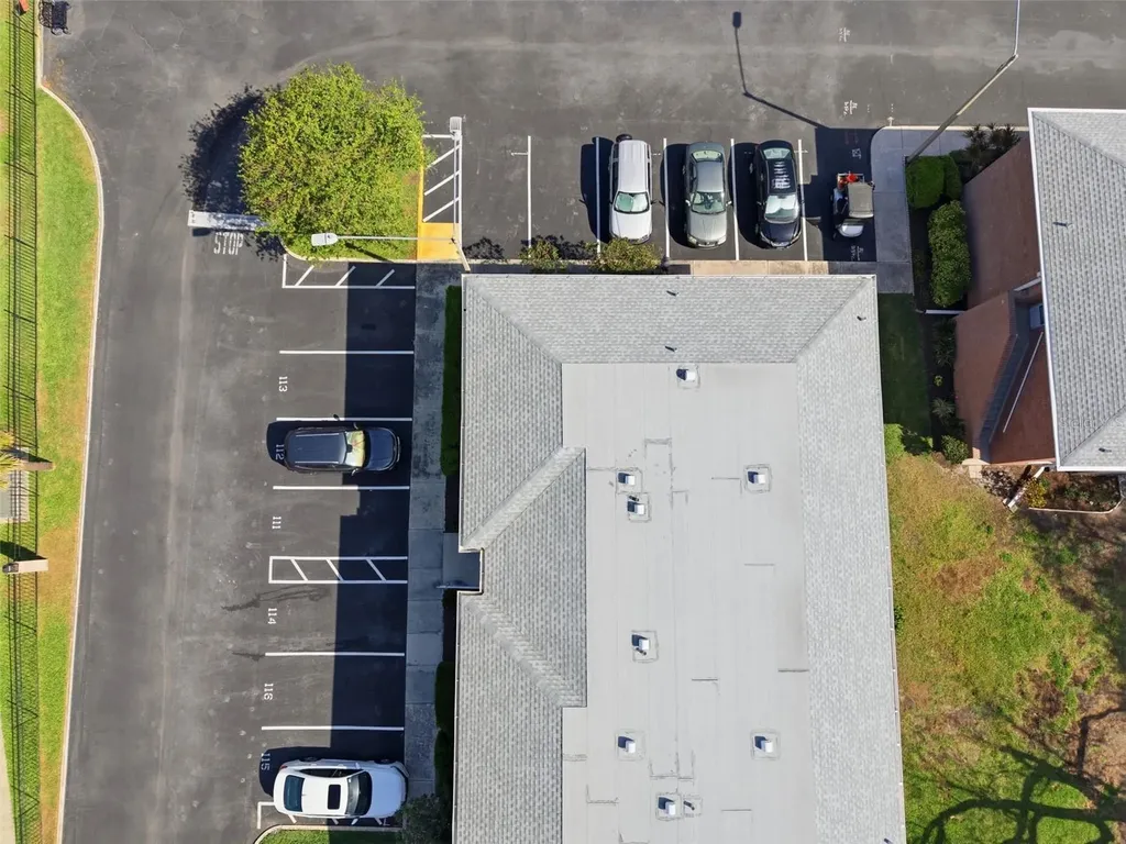 3810 37th Street S St Petersburg FL 33711