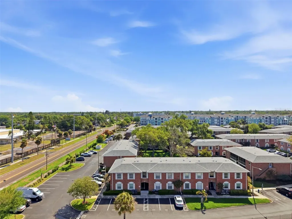 3810 37th Street S St Petersburg FL 33711