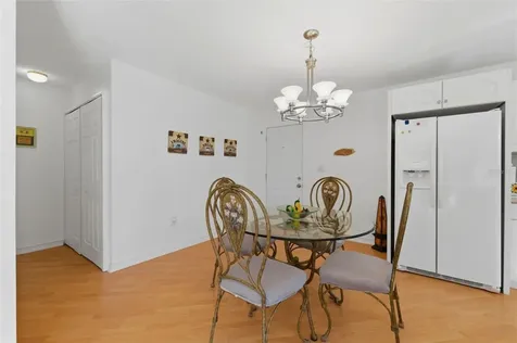3810 37th Street S St Petersburg FL 33711