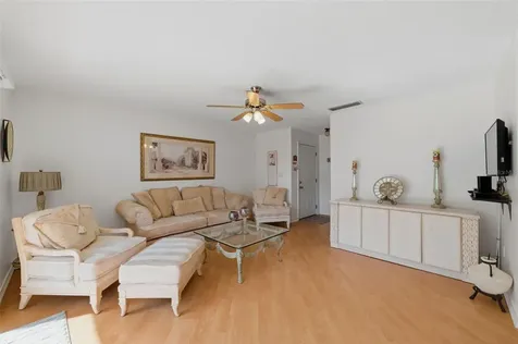 3810 37th Street S St Petersburg FL 33711