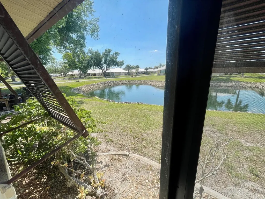 137 Drifting Sands Drive Venice FL 34293