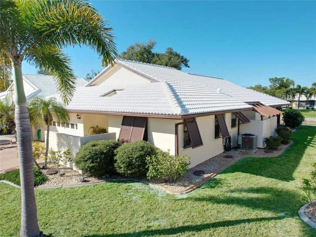 137 Drifting Sands Drive Venice FL 34293