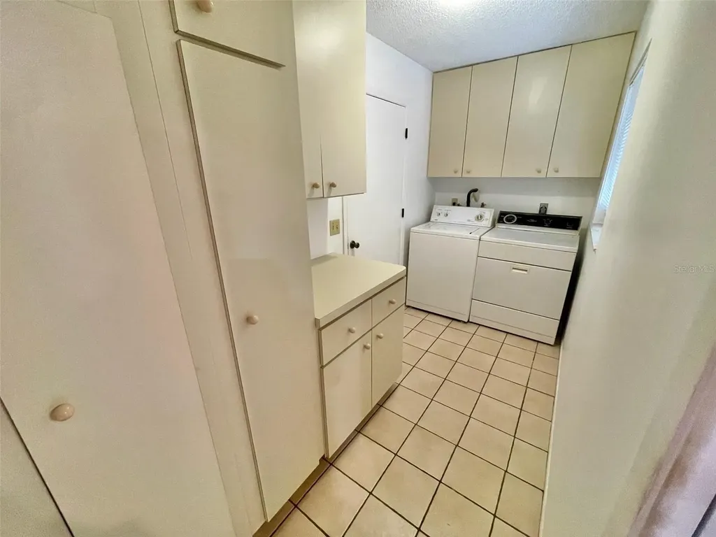 137 Drifting Sands Drive Venice FL 34293