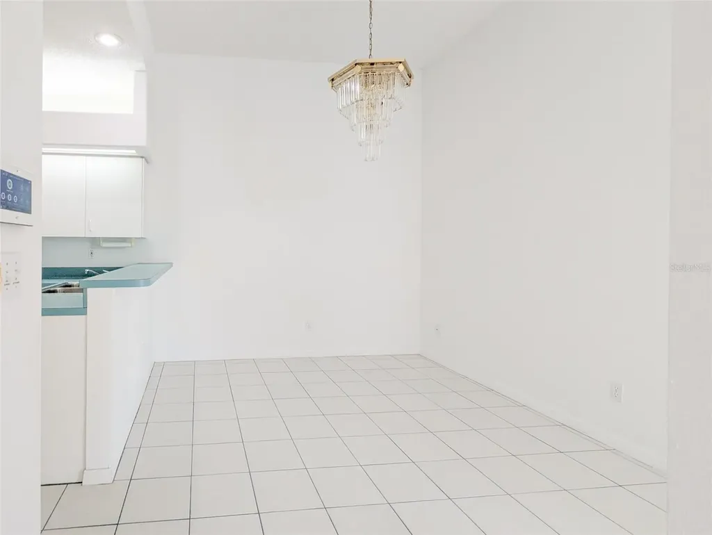 208 Hemingway Drive Oldsmar FL 34677