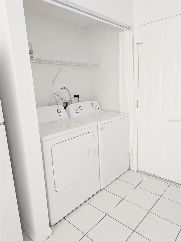 208 Hemingway Drive Oldsmar FL 34677
