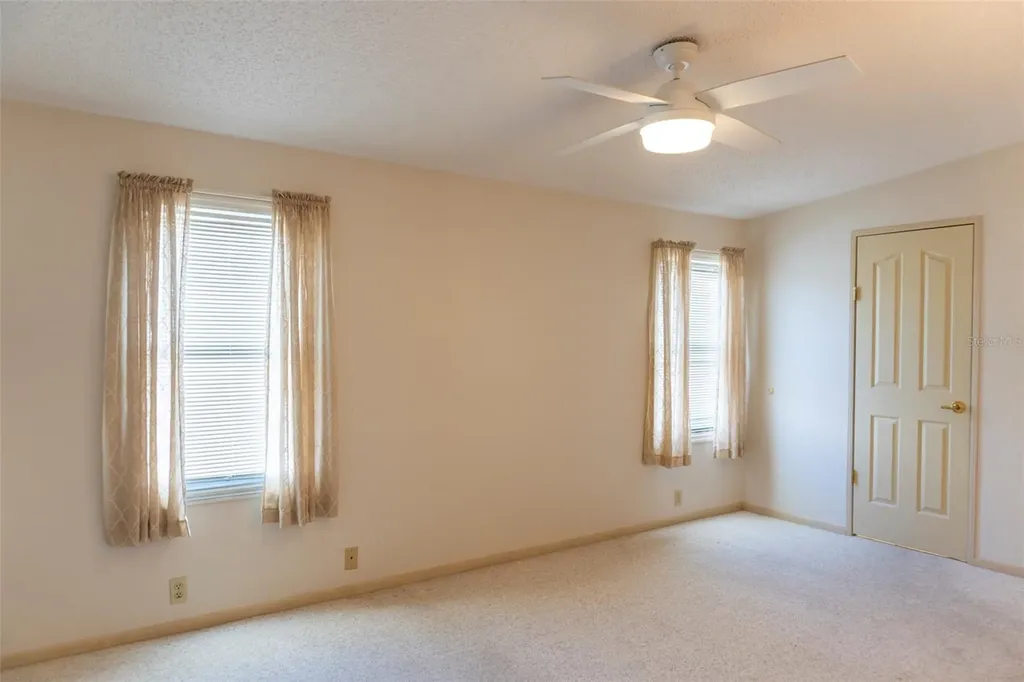 36946 Tara Avenue Zephyrhills FL 33542