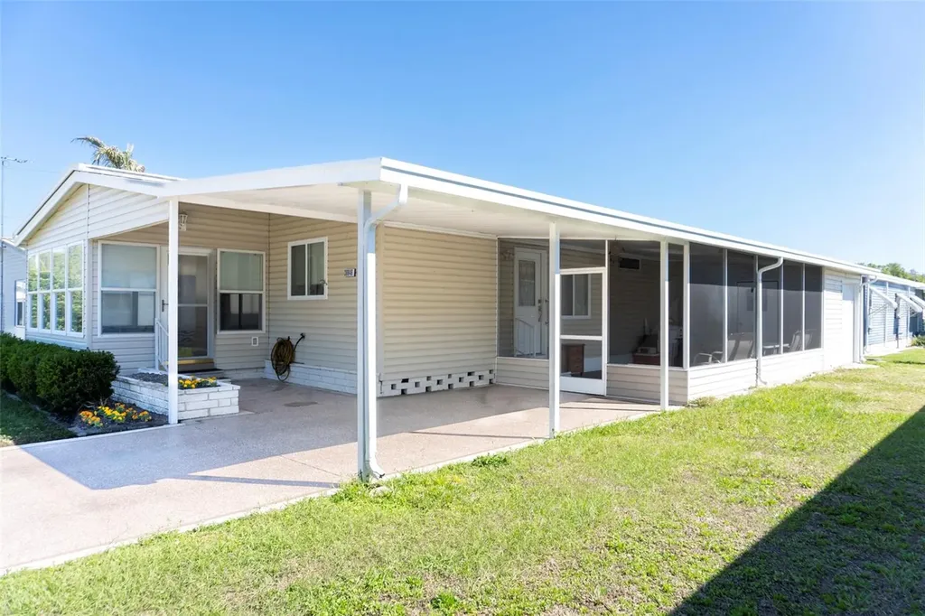 36946 Tara Avenue Zephyrhills FL 33542