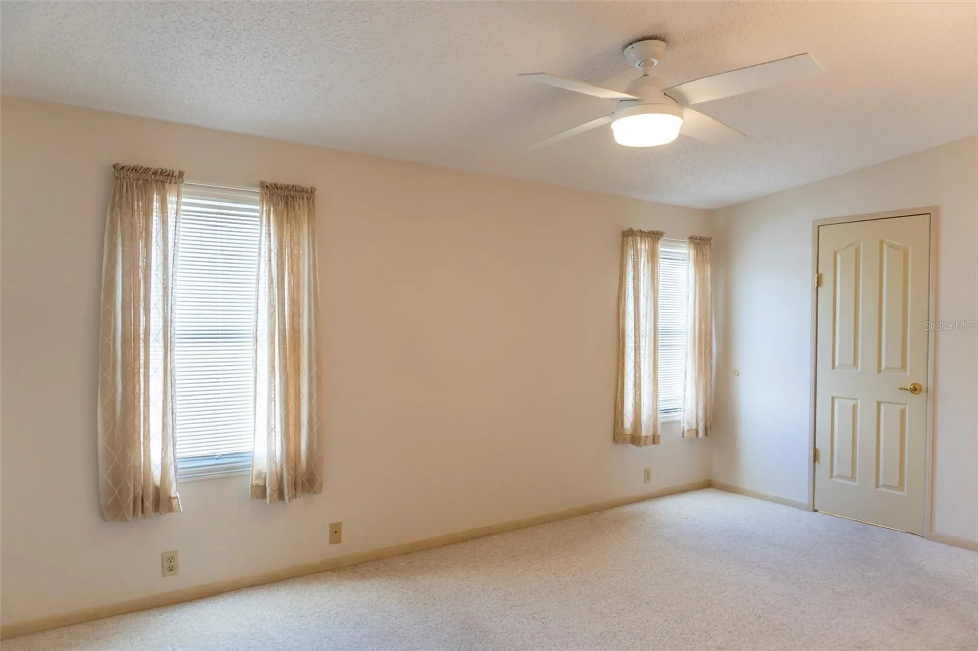 36946 Tara Avenue Zephyrhills FL 33542