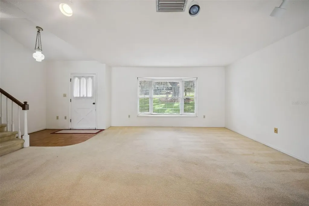2874 E Crooked Lake Drive Eustis FL 32726