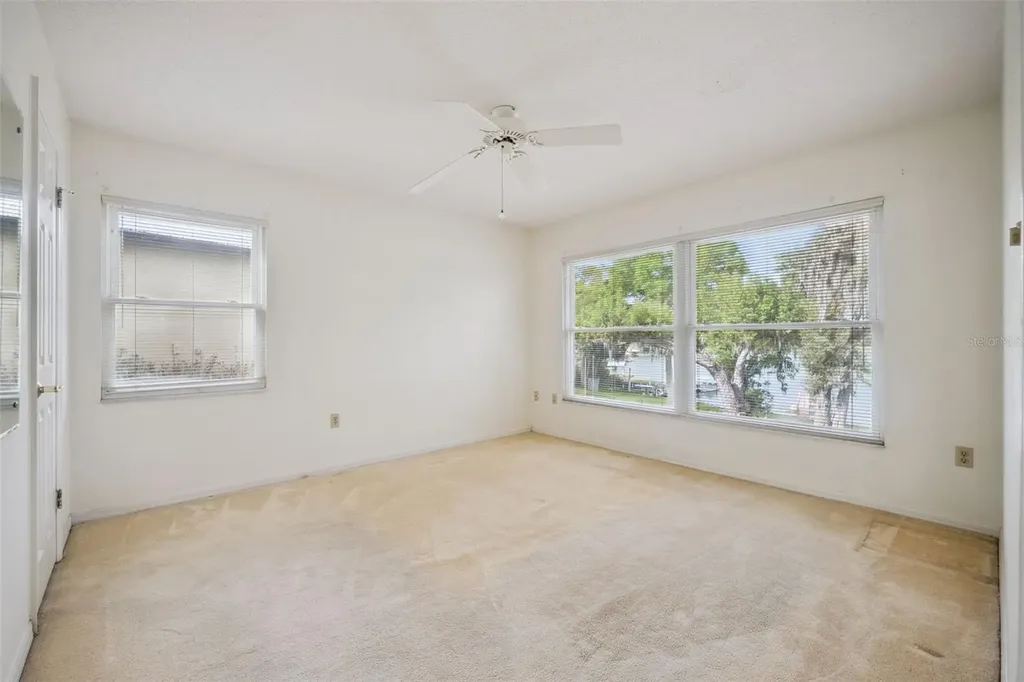 2874 E Crooked Lake Drive Eustis FL 32726