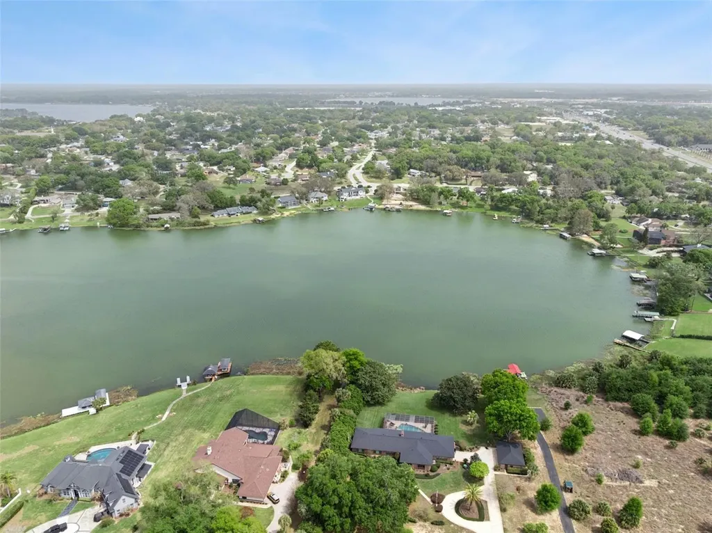2874 E Crooked Lake Drive Eustis FL 32726
