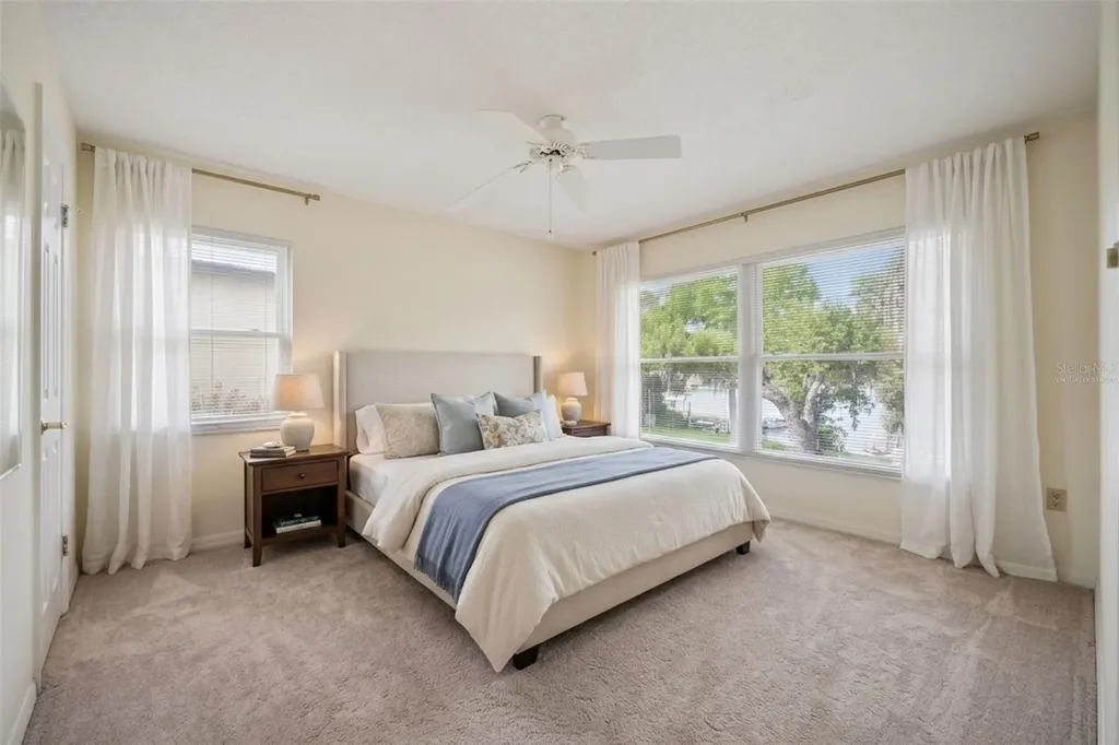 2874 E Crooked Lake Drive Eustis FL 32726