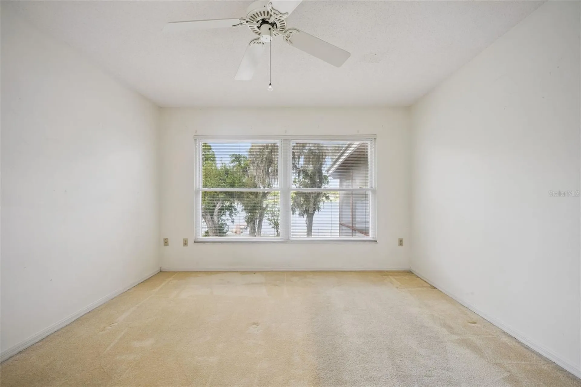 2874 E Crooked Lake Drive Eustis FL 32726