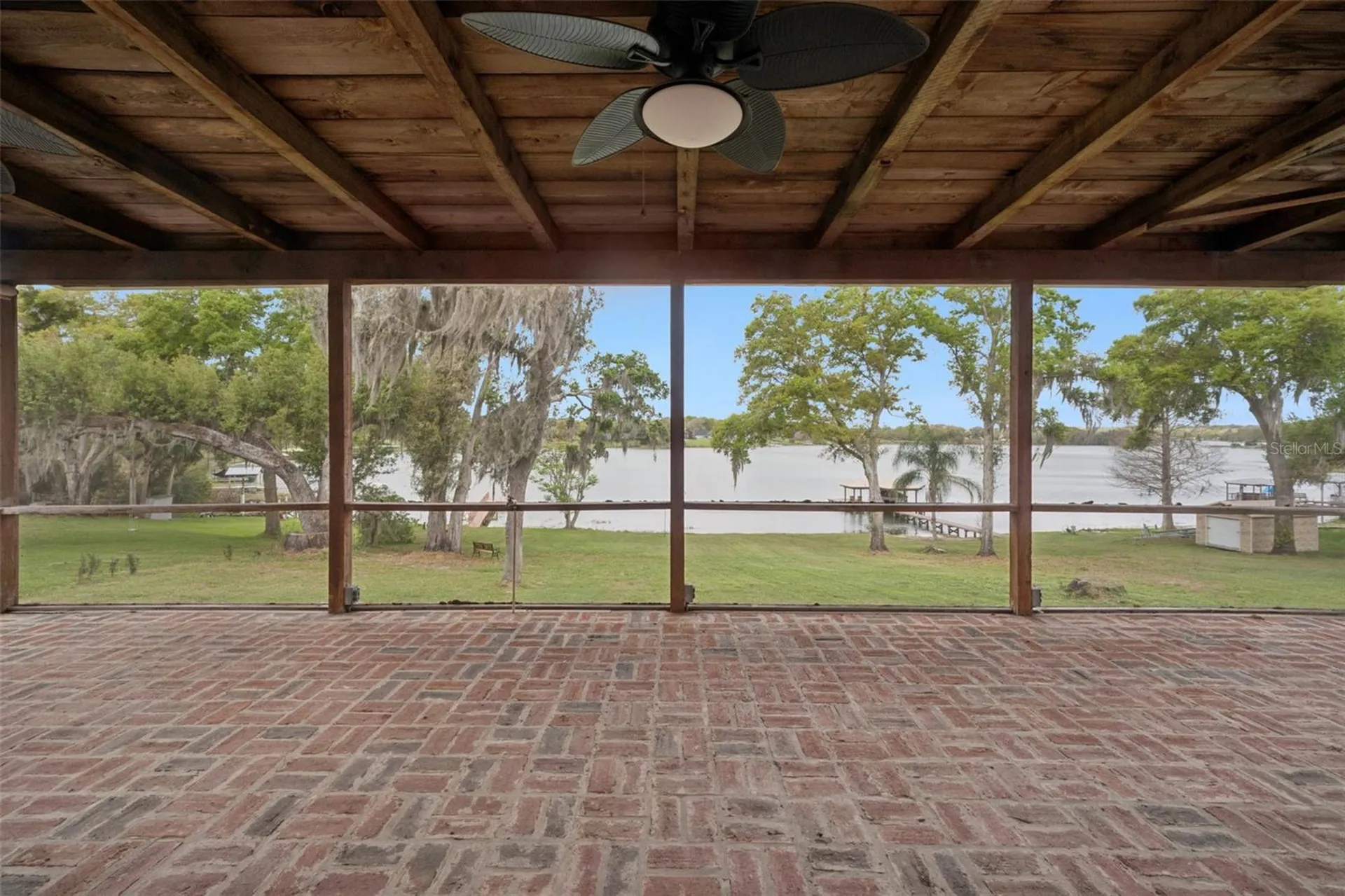 2874 E Crooked Lake Drive Eustis FL 32726