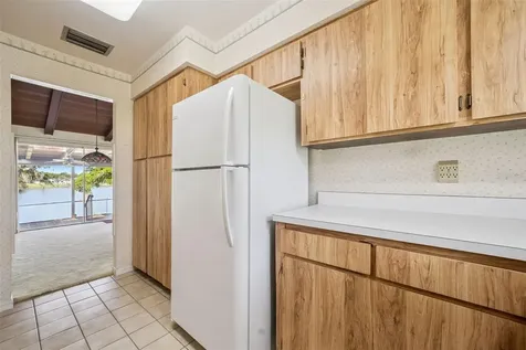2874 E Crooked Lake Drive Eustis FL 32726