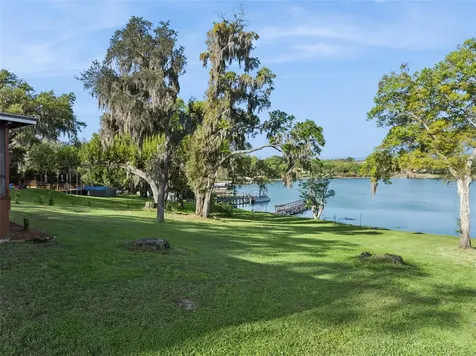 2874 E Crooked Lake Drive Eustis FL 32726