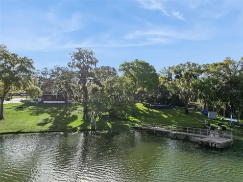 2874 E Crooked Lake Drive Eustis FL 32726