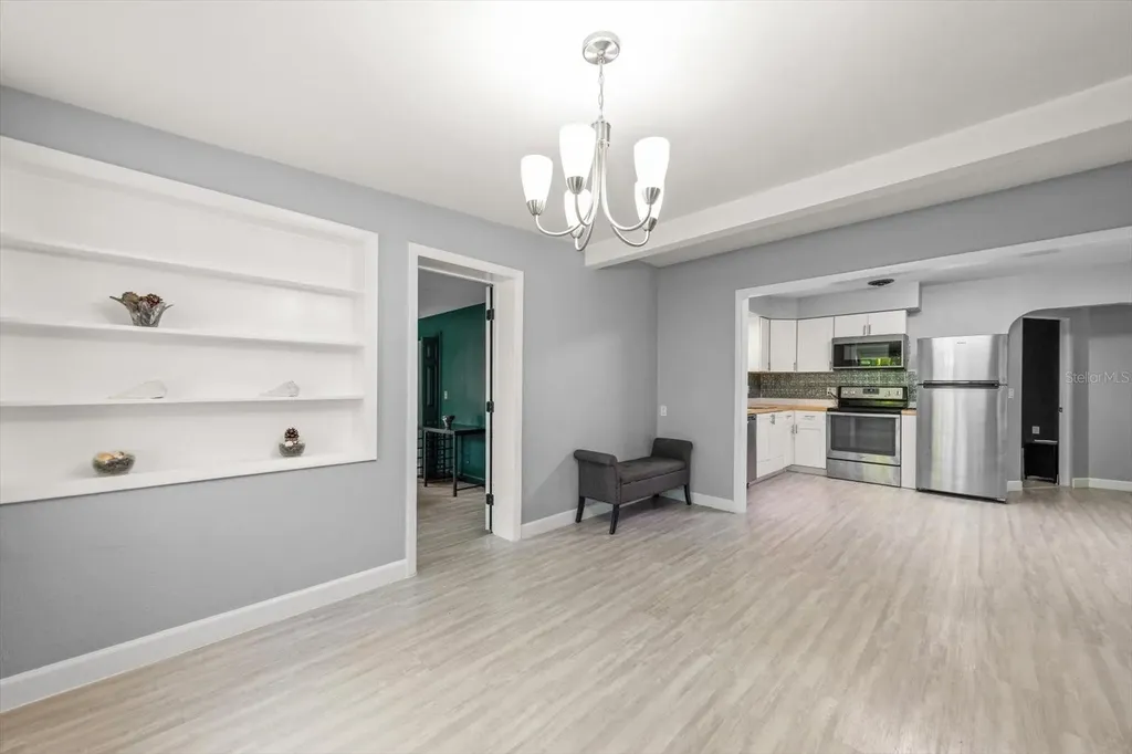 611 11th Street NW Largo FL 33770