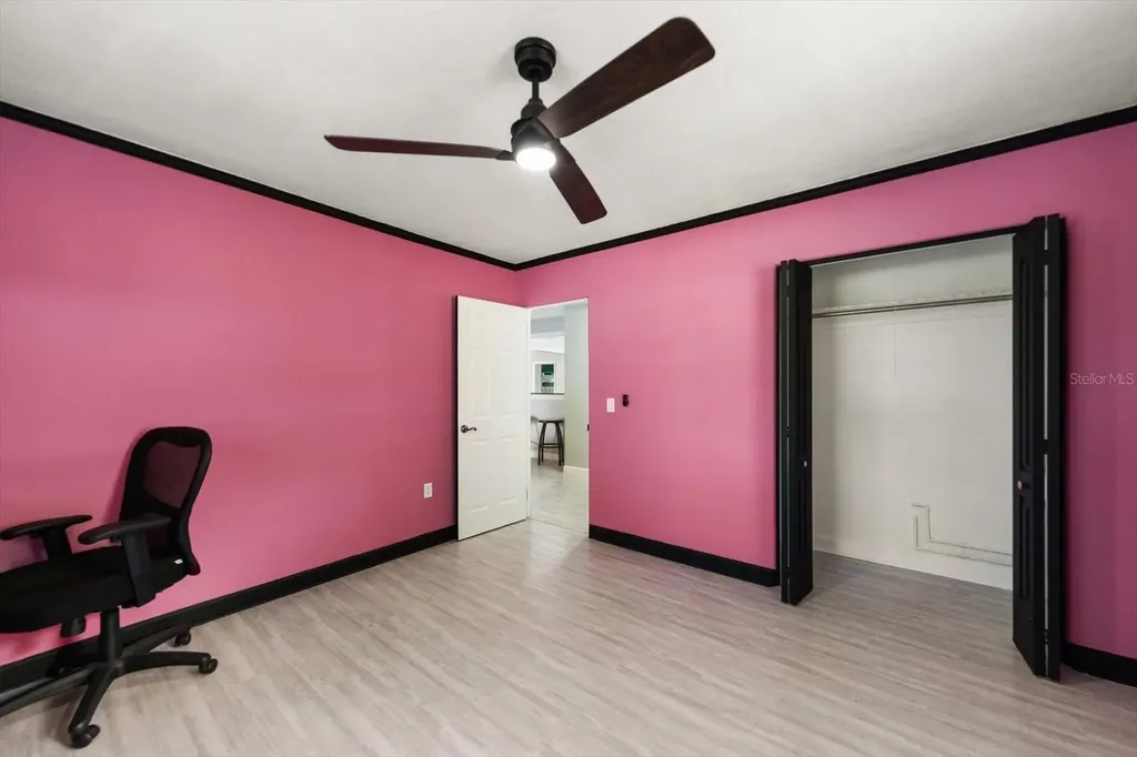 611 11th Street NW Largo FL 33770