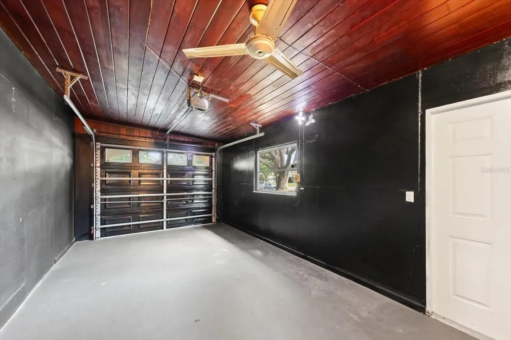 611 11th Street NW Largo FL 33770