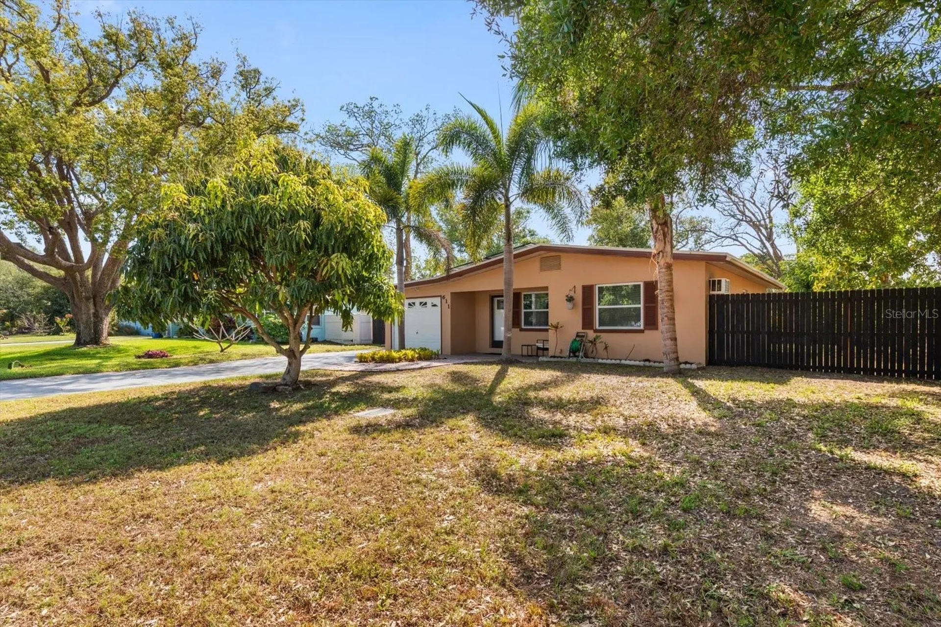 611 11th Street NW Largo FL 33770