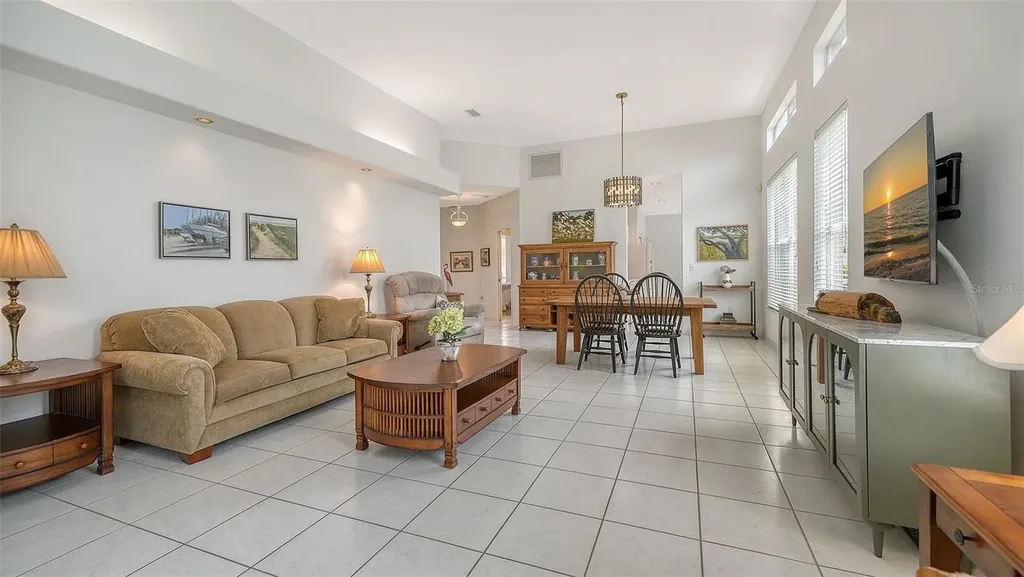 3799 Mira Lago Drive Sarasota FL 34238