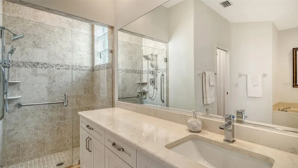 3799 Mira Lago Drive Sarasota FL 34238