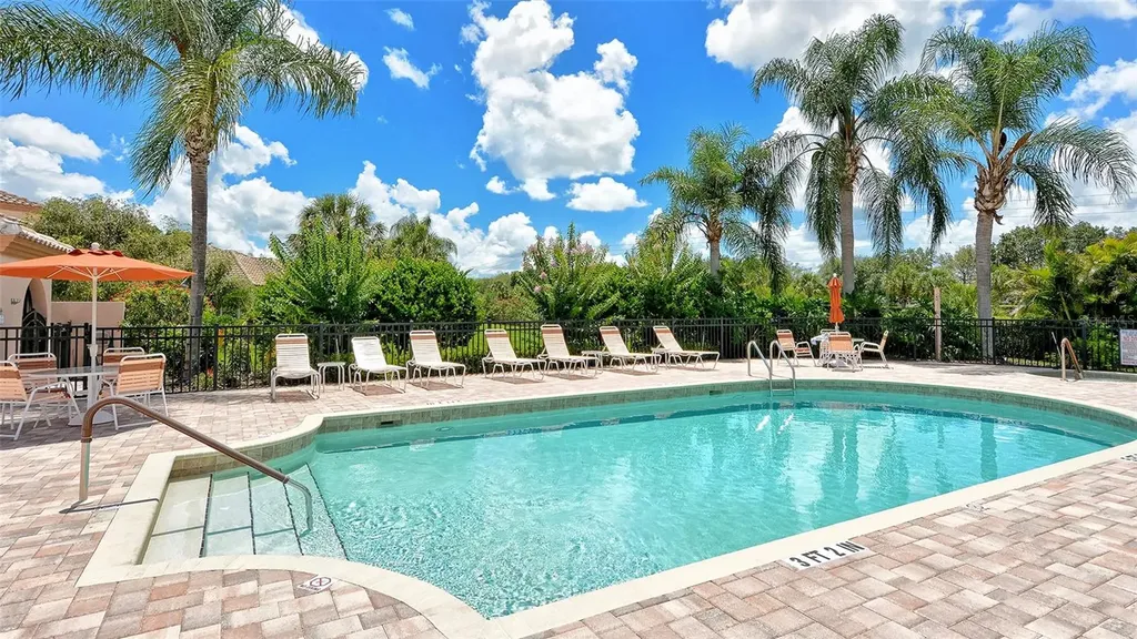3799 Mira Lago Drive Sarasota FL 34238