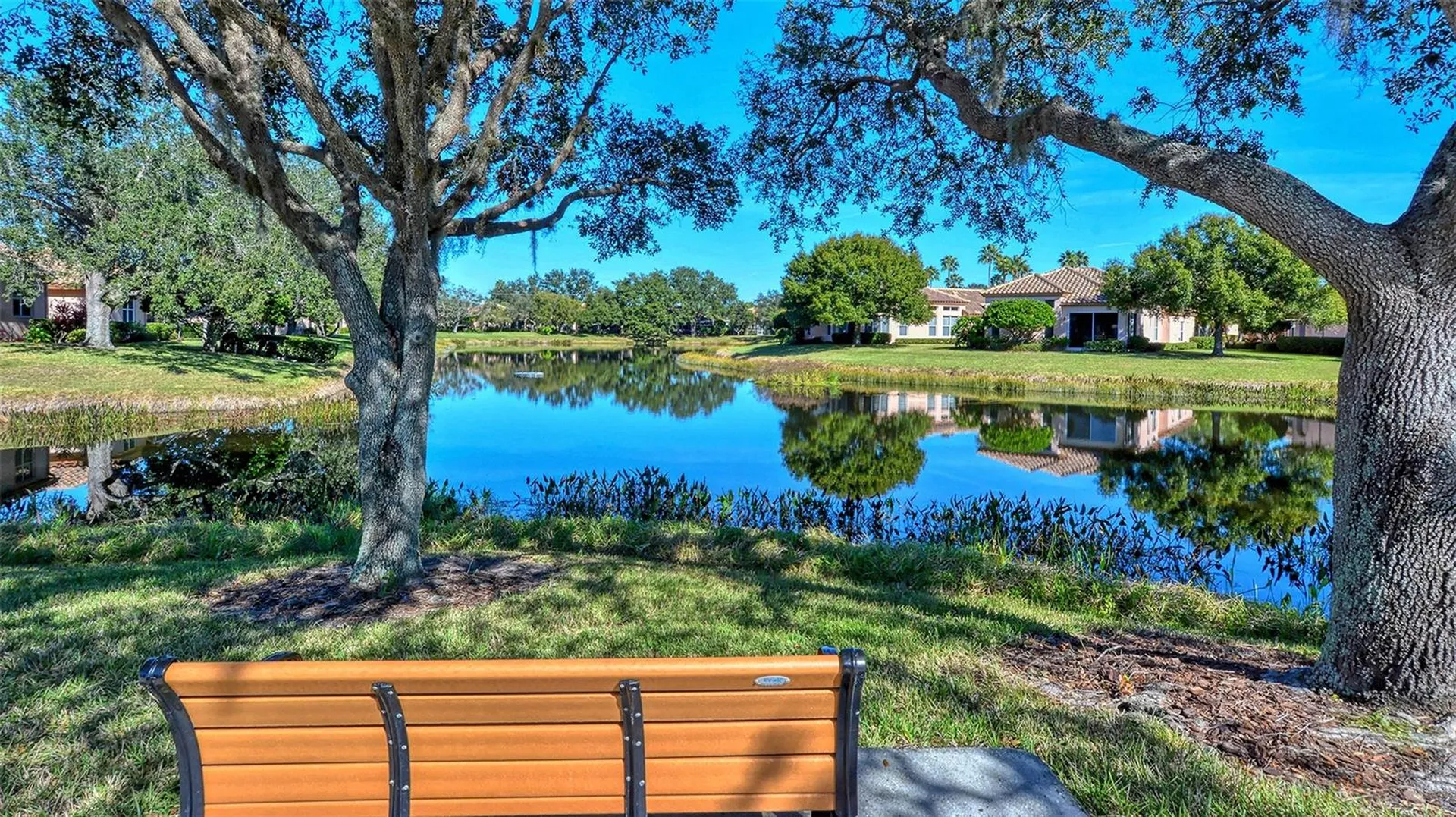 3799 Mira Lago Drive Sarasota FL 34238