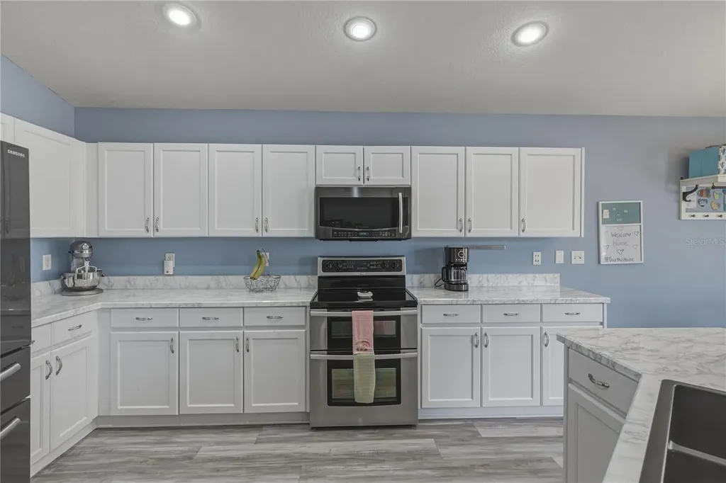 2627 Brookville Drive Valrico FL 33596