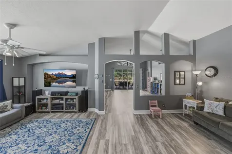 2627 Brookville Drive Valrico FL 33596