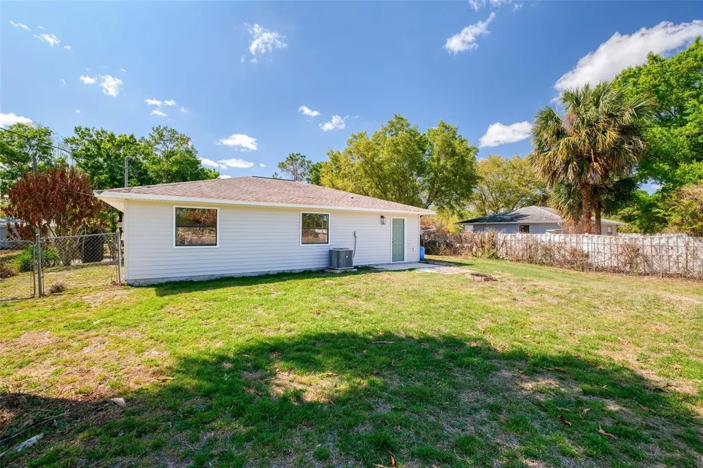 124 Tucson Road SW Palm Bay FL 32908