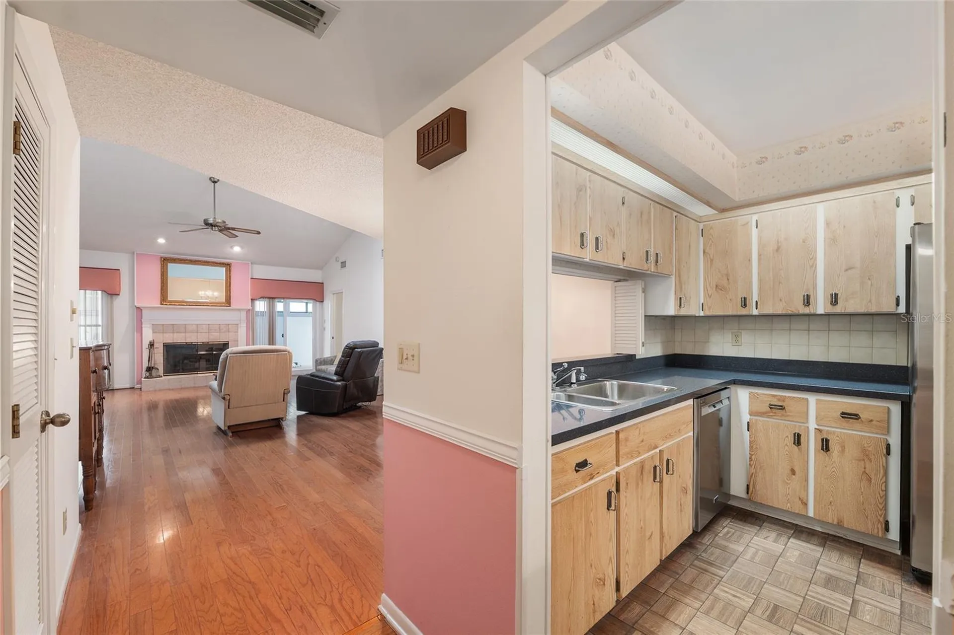 2064 SE 37th Court Circle Ocala FL 34471