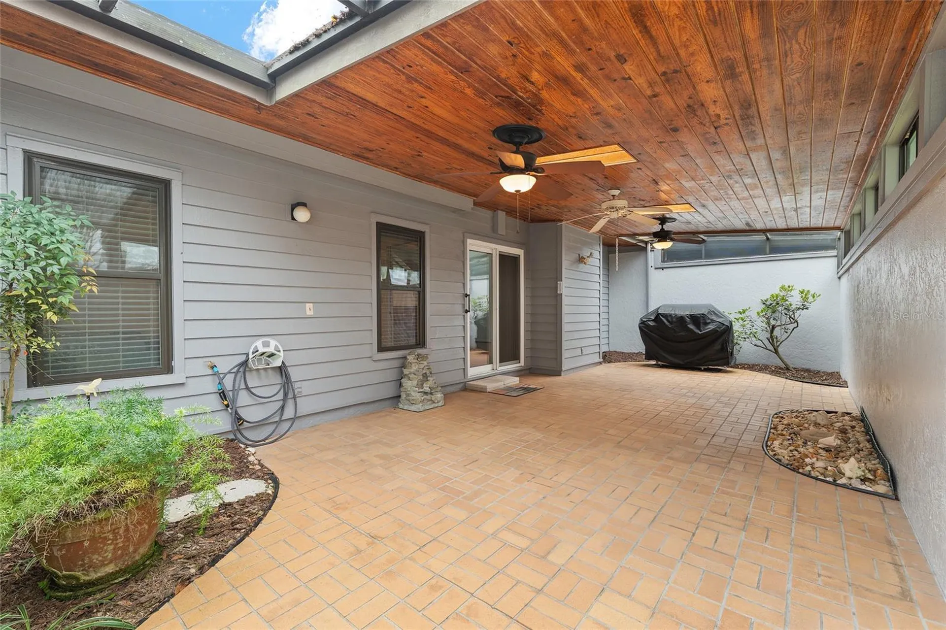 2064 SE 37th Court Circle Ocala FL 34471