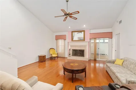 2064 SE 37th Court Circle Ocala FL 34471