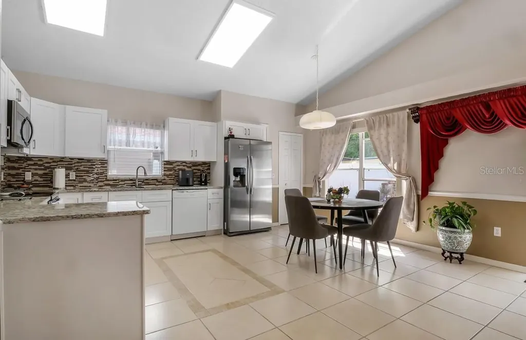 4381 Creekside Boulevard Kissimmee FL 34746