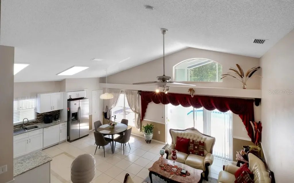 4381 Creekside Boulevard Kissimmee FL 34746