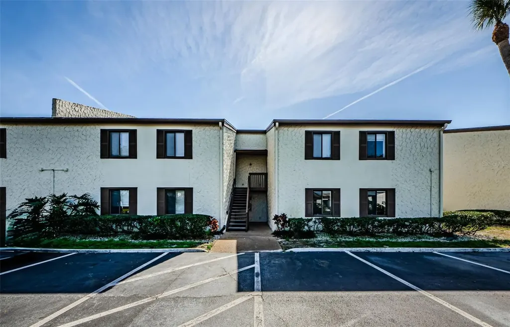 722 116th Avenue N St Petersburg FL 33716
