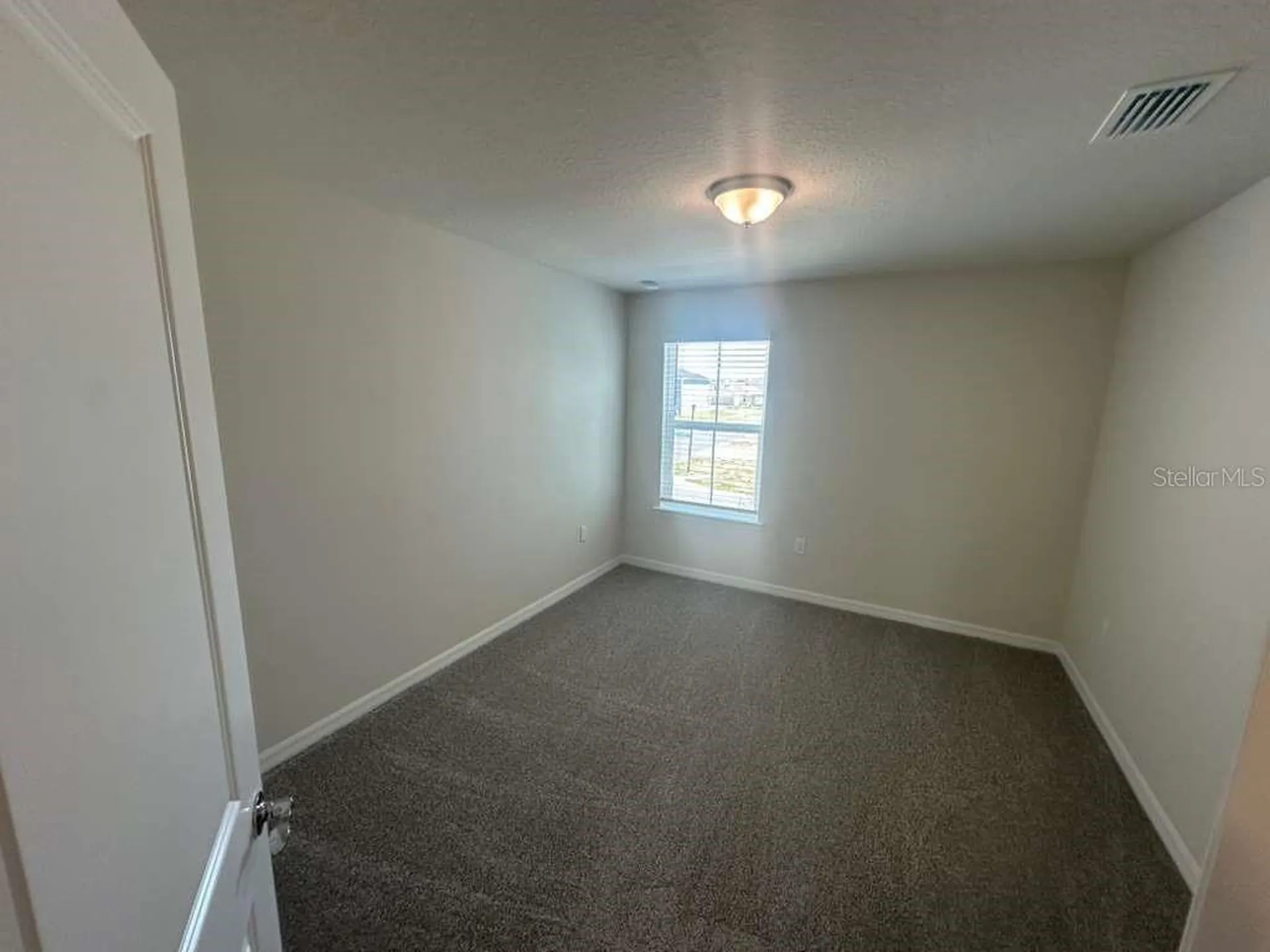 4220 Chester Springs Boulevard Davenport FL 33837