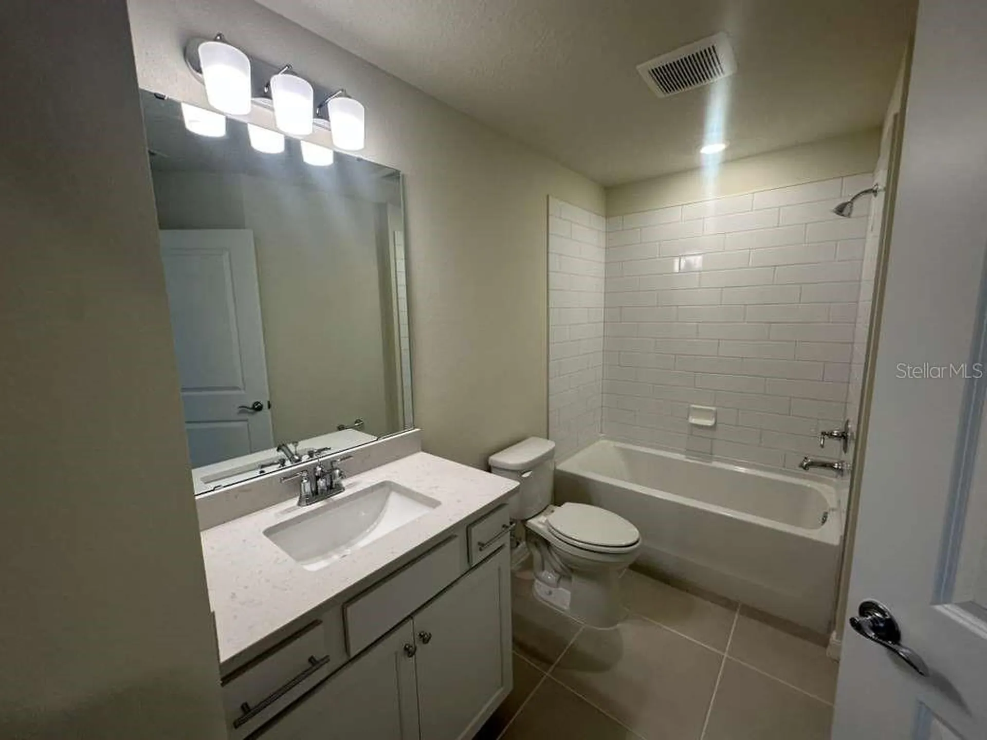 4220 Chester Springs Boulevard Davenport FL 33837
