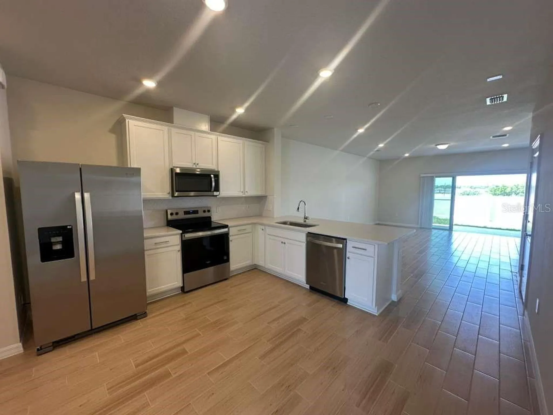 4220 Chester Springs Boulevard Davenport FL 33837