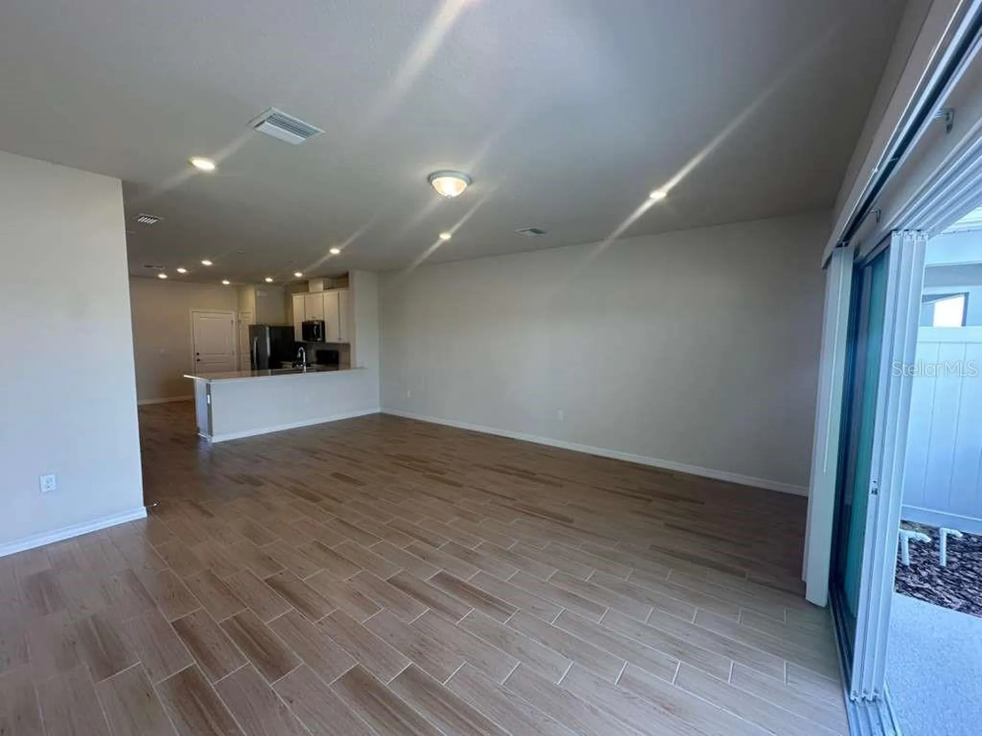 4220 Chester Springs Boulevard Davenport FL 33837