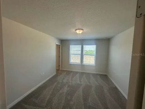 4220 Chester Springs Boulevard Davenport FL 33837