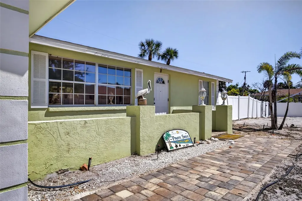 6035 Manasota Key Road Englewood FL 34223