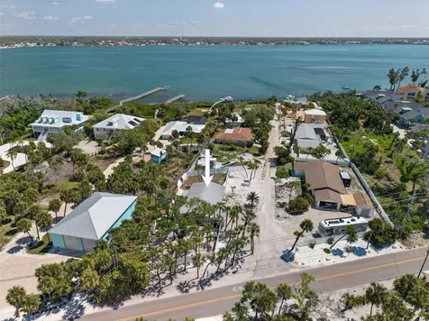 6035 Manasota Key Road Englewood FL 34223