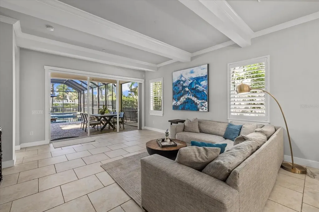 4503 5th Avenue NE Bradenton FL 34208