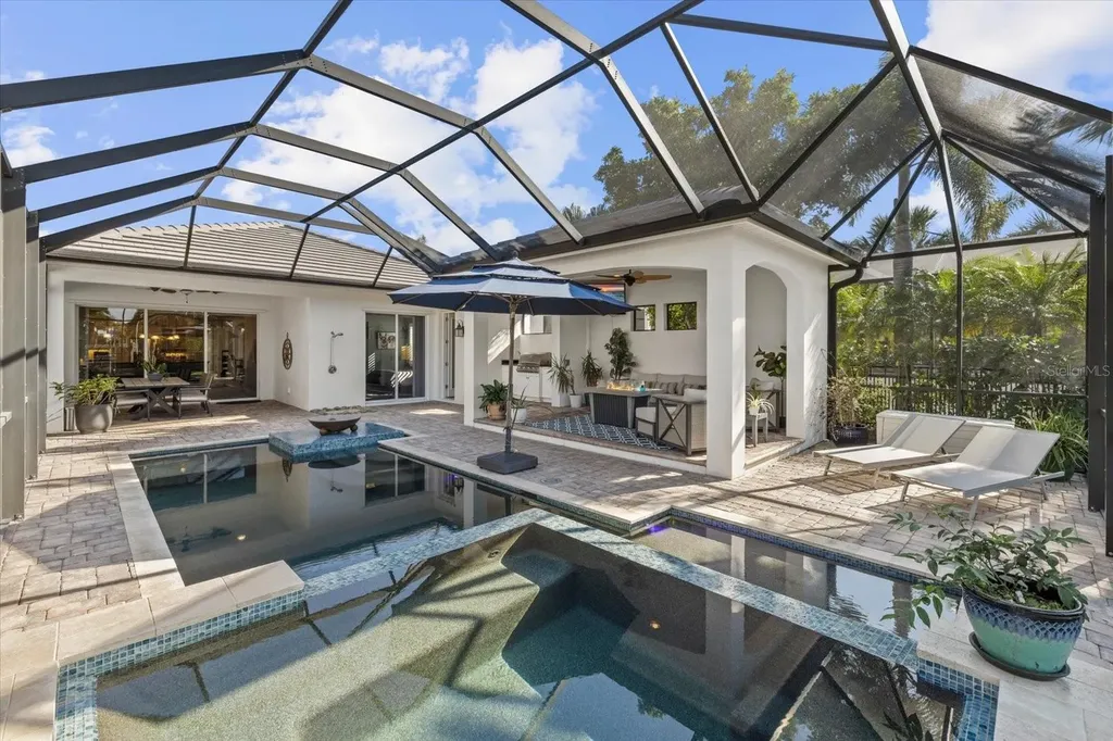 4503 5th Avenue NE Bradenton FL 34208