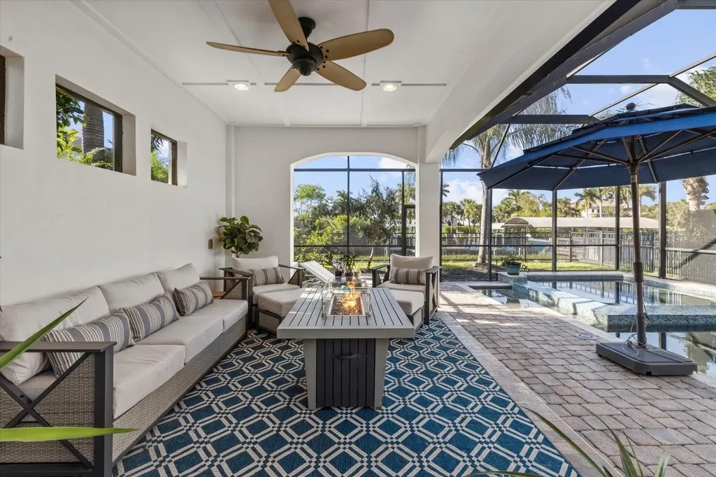 4503 5th Avenue NE Bradenton FL 34208